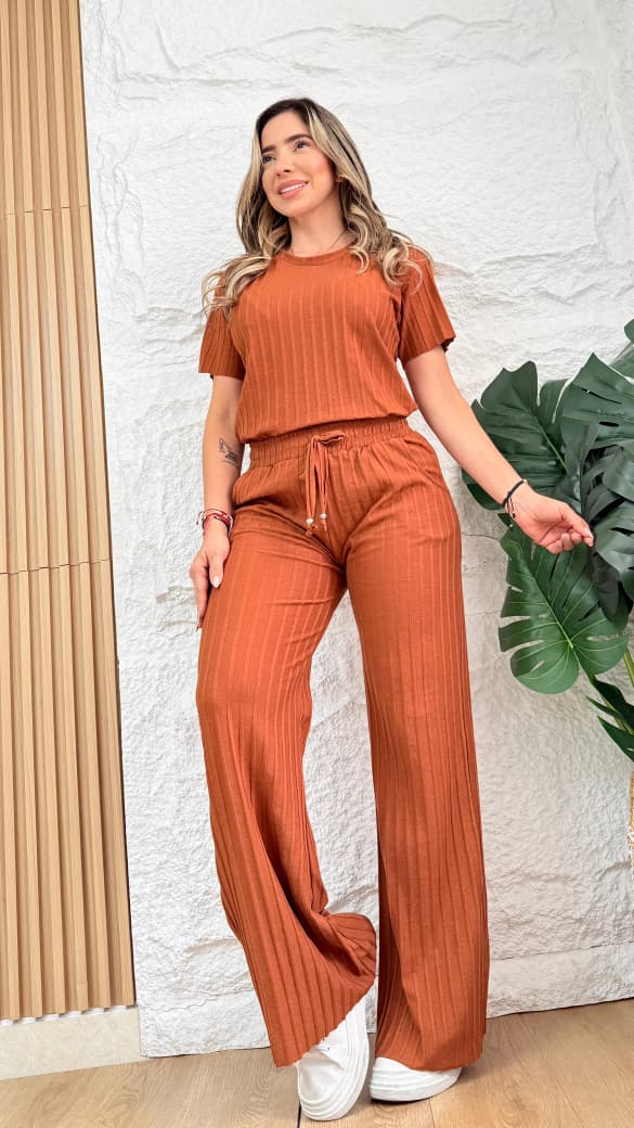 Conjunto Rib Tono a Tono